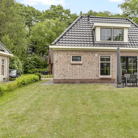 House 8 persons - Notary