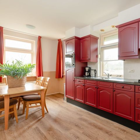 House 6 persons - Nostalgic holiday farm with hot tub