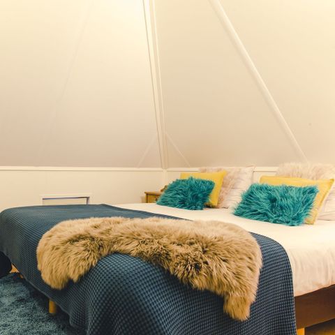 Group accommodation 10 persons - 2x Reggehooiberg, with large backyard