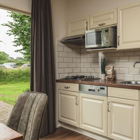 Group accommodation 10 persons - 2x Reggehooiberg, with large backyard
