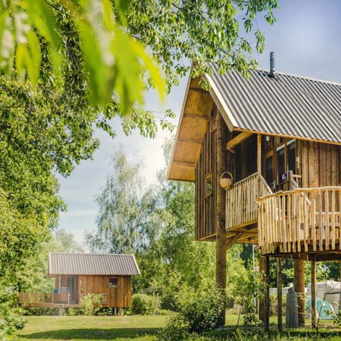 UNUSUAL ACCOMMODATION 5 people - Treehouse