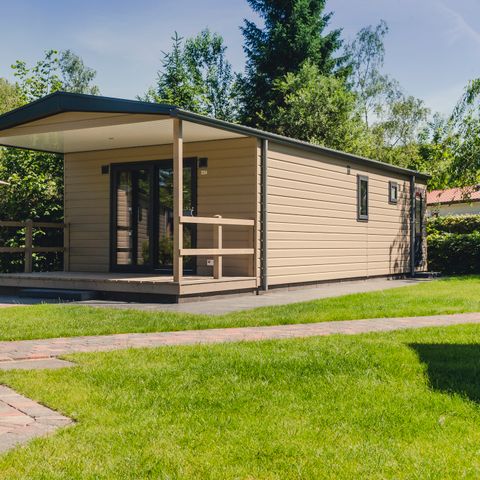 HOUSE 30 people - 6x bungalette with veranda