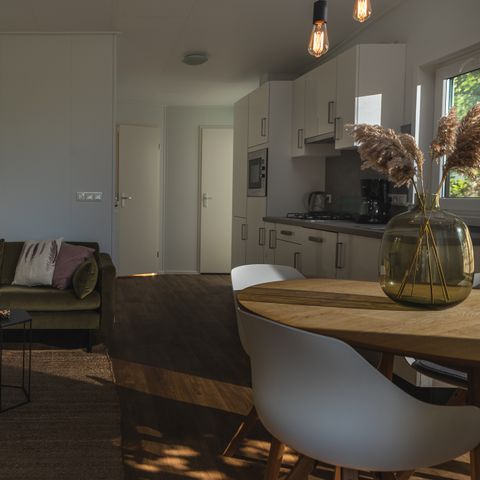 LODGE 4 people - Lodge River with hot tub