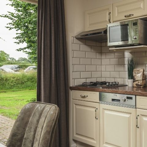 BUNGALOW 5 people - Reggehooiberg with sauna and hot tub