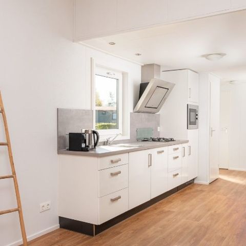 CHALET 6 people - River Cabin with hot tub