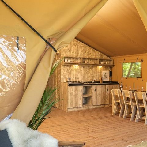 Canvas and wooden tent 8 persons - with private bathroom