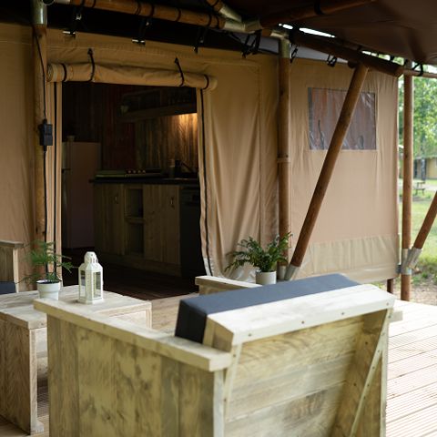 CANVAS AND WOOD TENT 8 people - with private bathroom