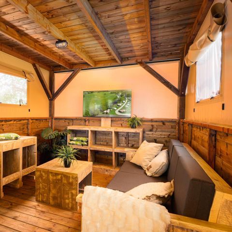 UNUSUAL ACCOMMODATION 6 people - Treehouse tent on the Regge with private sanitary facilities