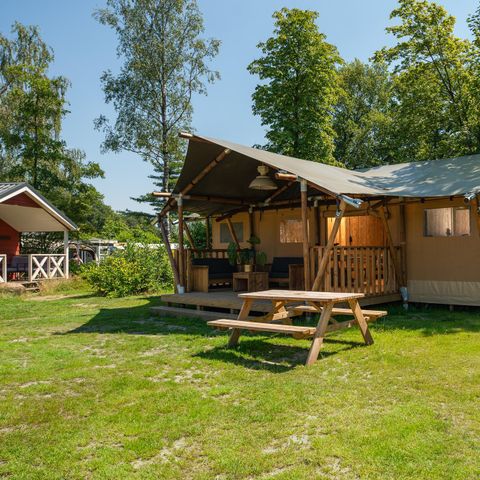Canvas and wooden tent 8 persons - Safari tent with private sanitary facilities | 8 people
