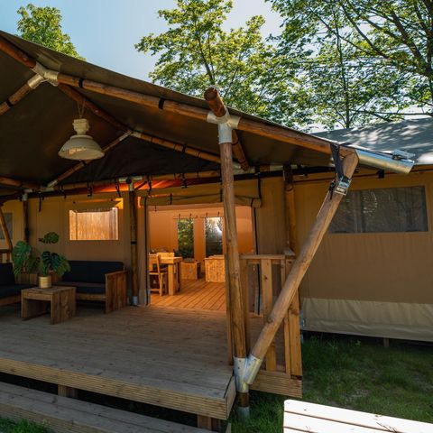 Canvas and wooden tent 8 persons - Safari tent with private sanitary facilities | 8 people