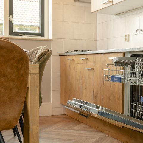 BUNGALOW 6 people - Children's bungalow with hot tub I sleeps 6