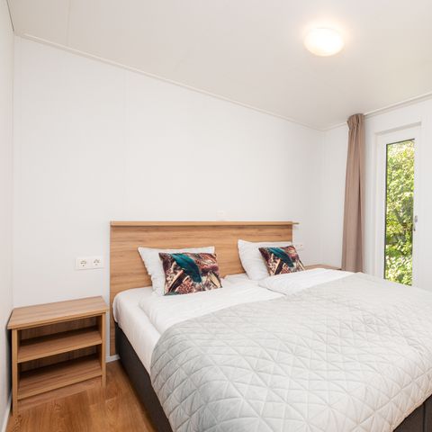 BUNGALOW 6 people - River Cabin with bubble bath