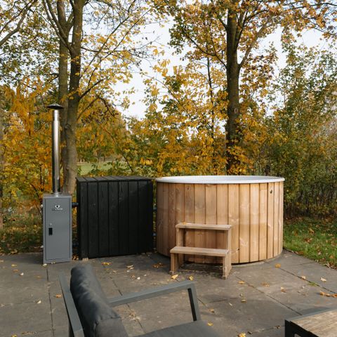 Bungalow 2 persons - Mirror house on the Regge with bubble tub and panoramic view