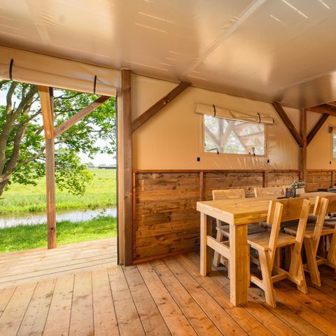 Accommodation 6 persons - Treehouse tent with bubble bath
