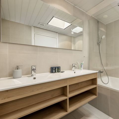 BUNGALOW 8 people - Premium EH1524