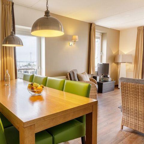 APARTMENT 8 people - Vip Waterfront Suite EH908
