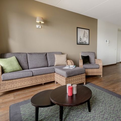 BUNGALOW 4 people - VIP Waterfront Suite EH904