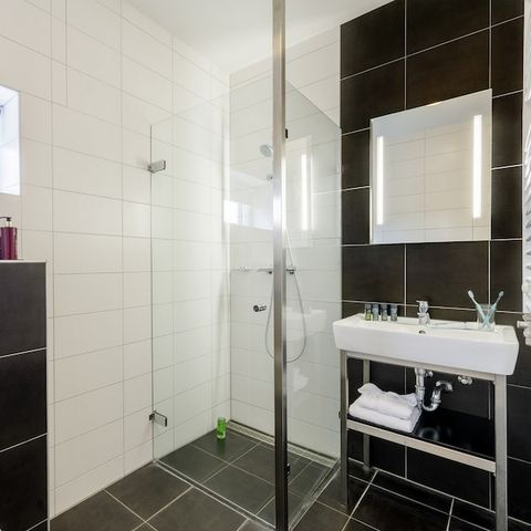 APARTMENT 8 people - Vip Waterfront Suite EH908