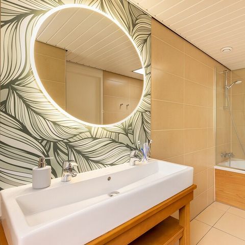 BUNGALOW 2 people - Premium HH2471