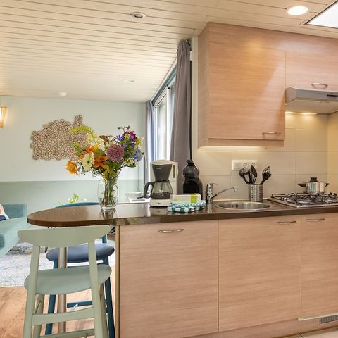 BUNGALOW 2 people - Premium HH2471