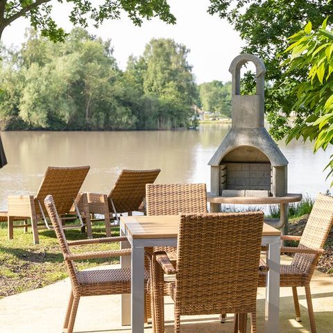 BUNGALOW 2 people - VIP HH2482