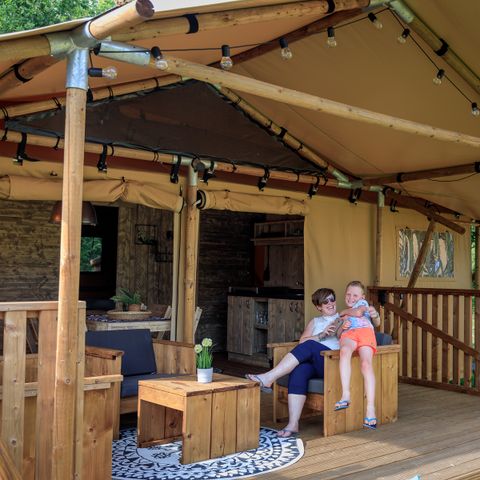 Canvas and wooden tent 6 persons - Safari tent 6 pers. Appelgaard