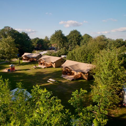Canvas and wooden tent 6 persons - Safari tent 6 pers. Appelgaard