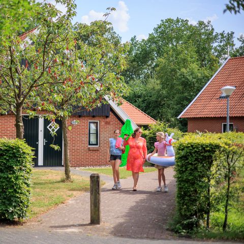 Bungalow 4 persons - Kinderkapschuur