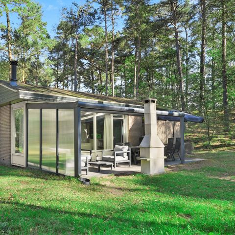 Bungalow 8 persons - 8C1 (max. 6 adults)