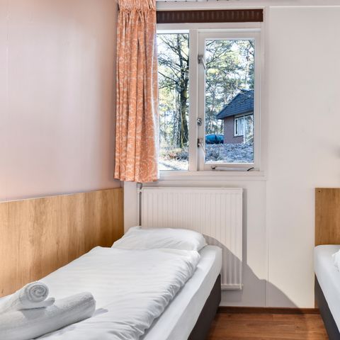 Group accommodation 18 persons - 18C person reunion bungalow