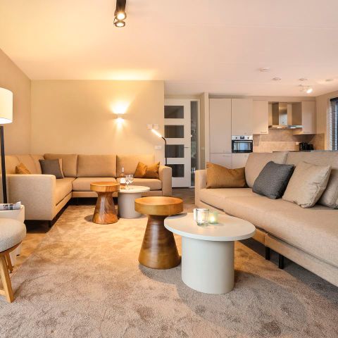 BUNGALOW 12 people - 12EL1