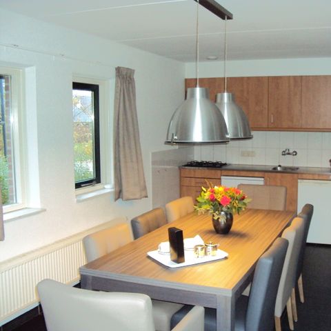 Bungalow 8 persons - VW06