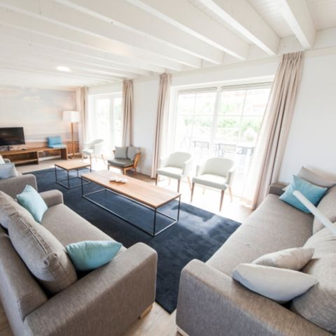 HOUSE 16 people - 16L Luxury