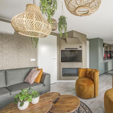 Group accommodation 10 persons - Family house Bosrijk