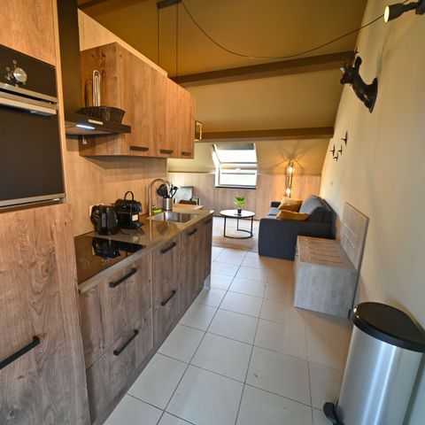 STUDIO 4 people - Mesange