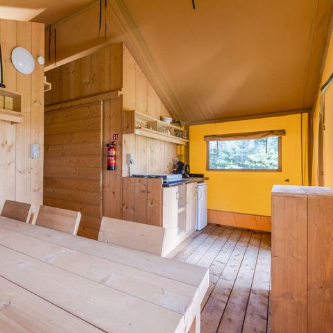 Canvas and wooden tent 6 persons