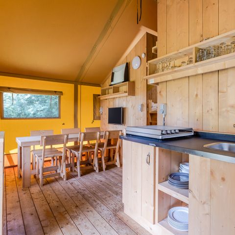 Canvas and wooden tent 6 persons