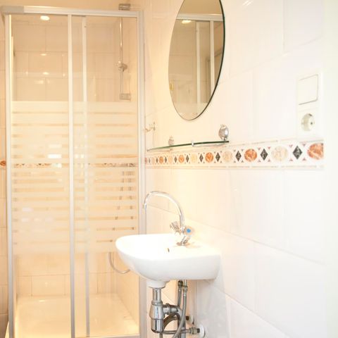 VILLA 12 people