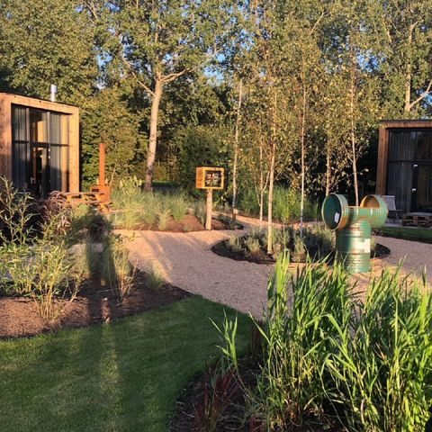 UNUSUAL ACCOMMODATION 2 people