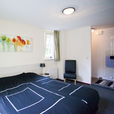 VILLA 4 people