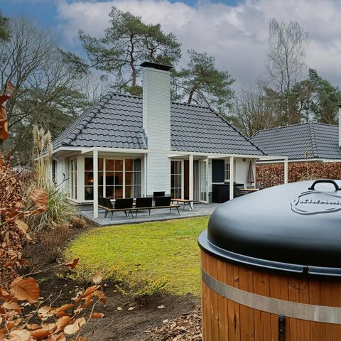 VILLA 8 people - Hot tub