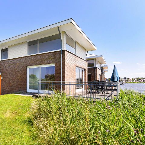 HOUSE 4 people - 4L2