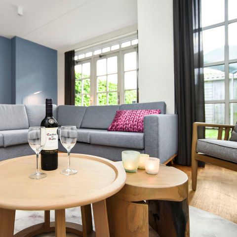 HOUSE 8 people - 8E2