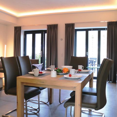 APARTMENT 4 people - DMR704