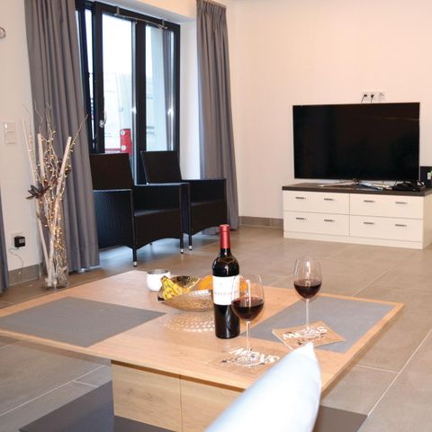APARTMENT 4 people - DMR704