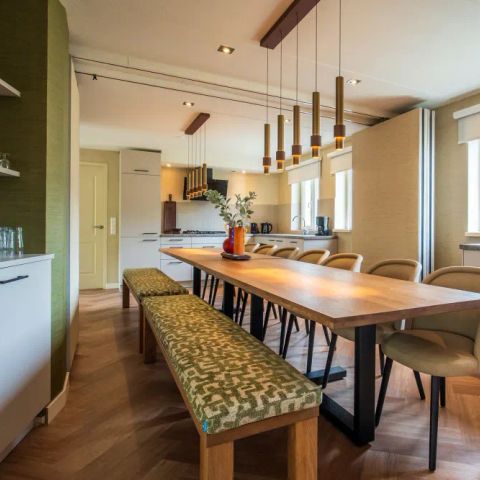 Group accommodation 16 persons - Luxury family villa