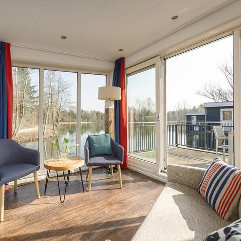 UNUSUAL ACCOMMODATION 4 people - Houseboat BS1342