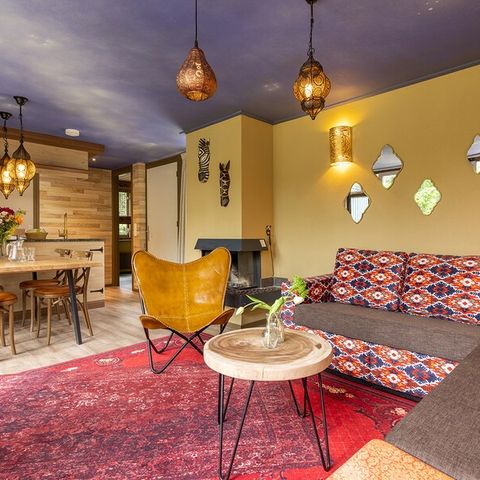 UNUSUAL ACCOMMODATION 4 people - Adventure KV2143