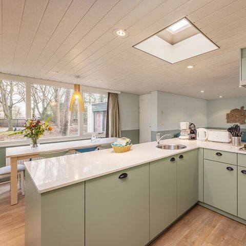 HOUSE 10 people - Premium KV2127