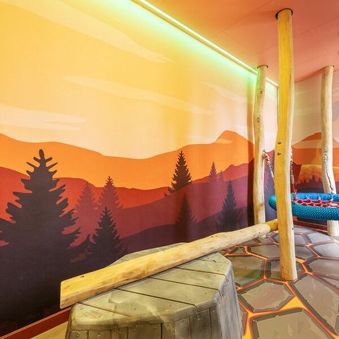 UNUSUAL ACCOMMODATION 4 people - Wonders of Nature VM2541